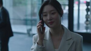Beyond the Bar: 1×10